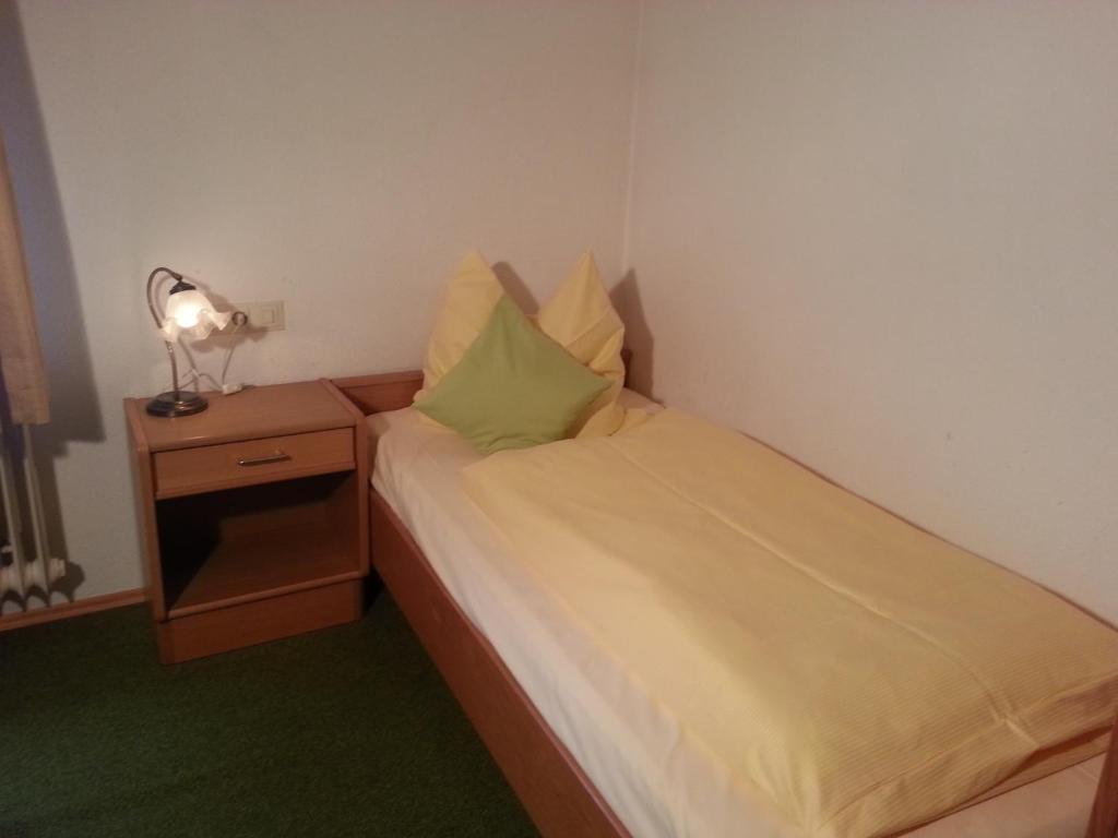 Hotel Garni Seebachstüble Titisee-Neustadt Habitación foto