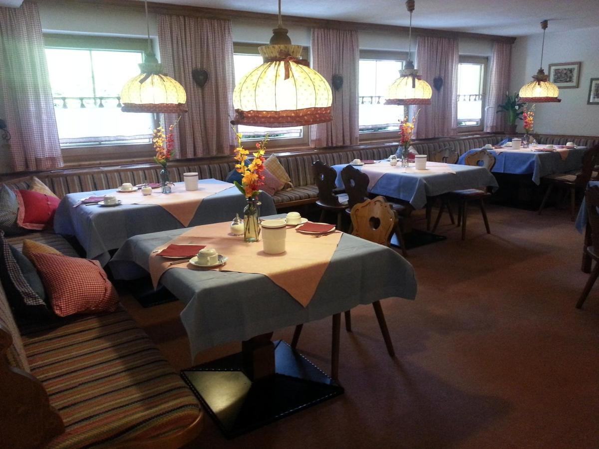 Hotel Garni Seebachstüble Titisee-Neustadt Exterior foto